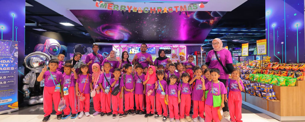 POJOK LITERASI KAK RARA BELAJAR DENGAN HATI, BERMAIN DENGAN BERANI