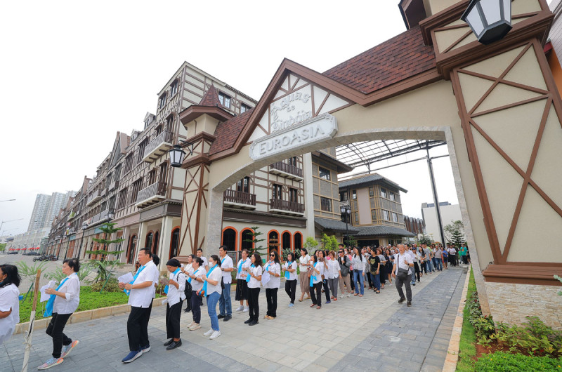 PERARAKAN OUR LADY OF AKITA  MENGAWALI BULAN MARIA DENGAN DOA DAN IMAN YANG HIDUP